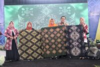 Kembali Laounching: Bupati Blora Arief Rohman luncurkan batik lestari, di GOR Mustika Blora.Selasa (6/6/2023) 