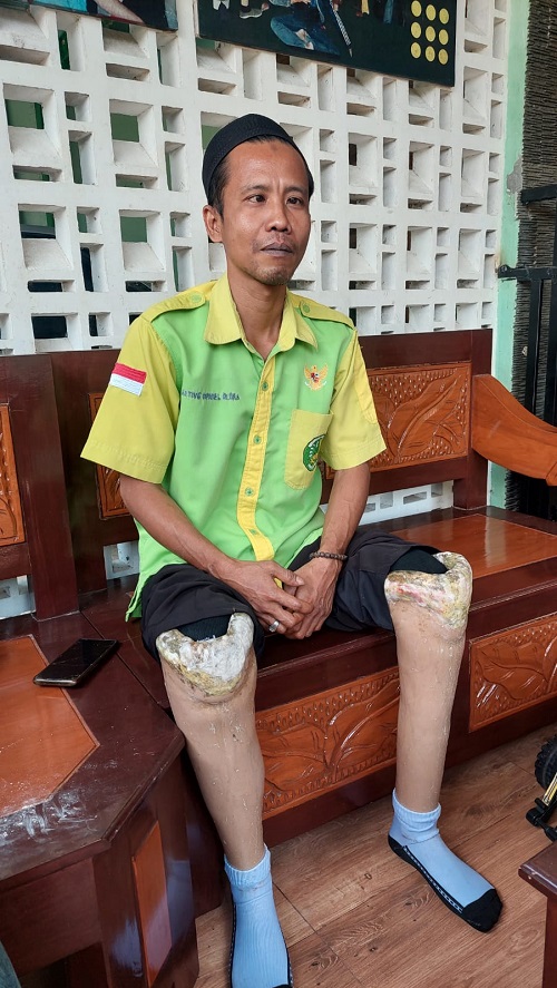 TEKAT KUAT: Ghofur, disabilitas Desa Plosorejo, Kecamatan Banjarejo, Blora tahun ini membulatkan tekadnya untuk ikut kontestasi politik di DPR RI.