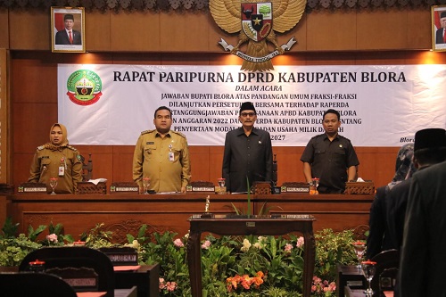 SETUJUI BERSAMA: DPRD Blora setujui Rancangan Peraturan Daerah (Raperda) Penyertaan Modal Tahun 2023-2027 dalam rapat paripurna belum lama ini.