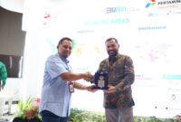 PT Pertamina Hulu Energi (PHE) selaku Subholding Upstream Pertamina terus membuktikan eksistensinya dengan meraih penghargaan sebagai Best Booth of The Year di ajang Joint Convention Pangkalpinang (JCP) 2023. 